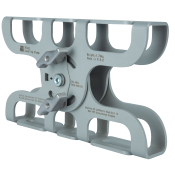 Showgear levelling clamp - silver compensates for angled mounting points