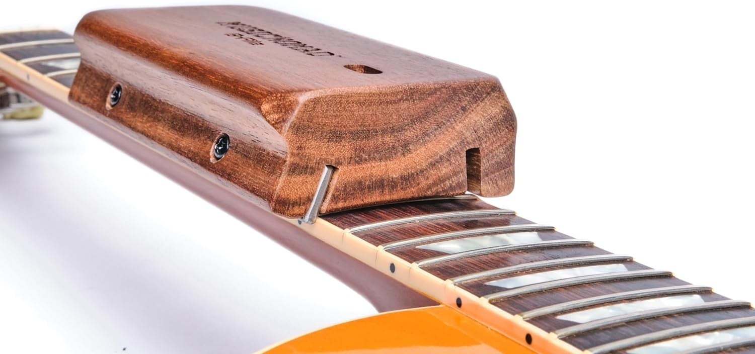 MusicNomad Herramienta Para Limado Y Acabado De Trastes (Fret Beveling File) MN831