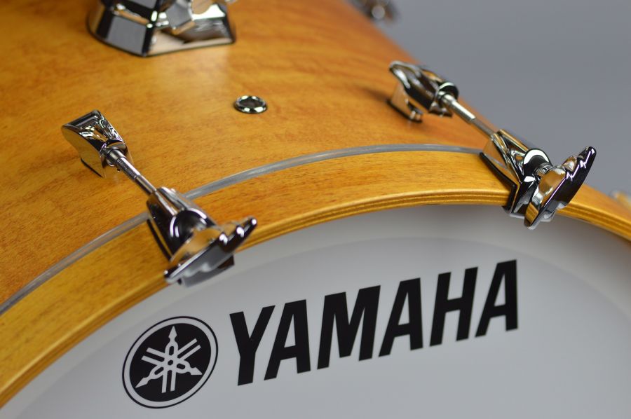 Yamaha AMB2216 VN Absolute Hybrid Maple Vintage Natural Bombo para Batería AMB2216-VN