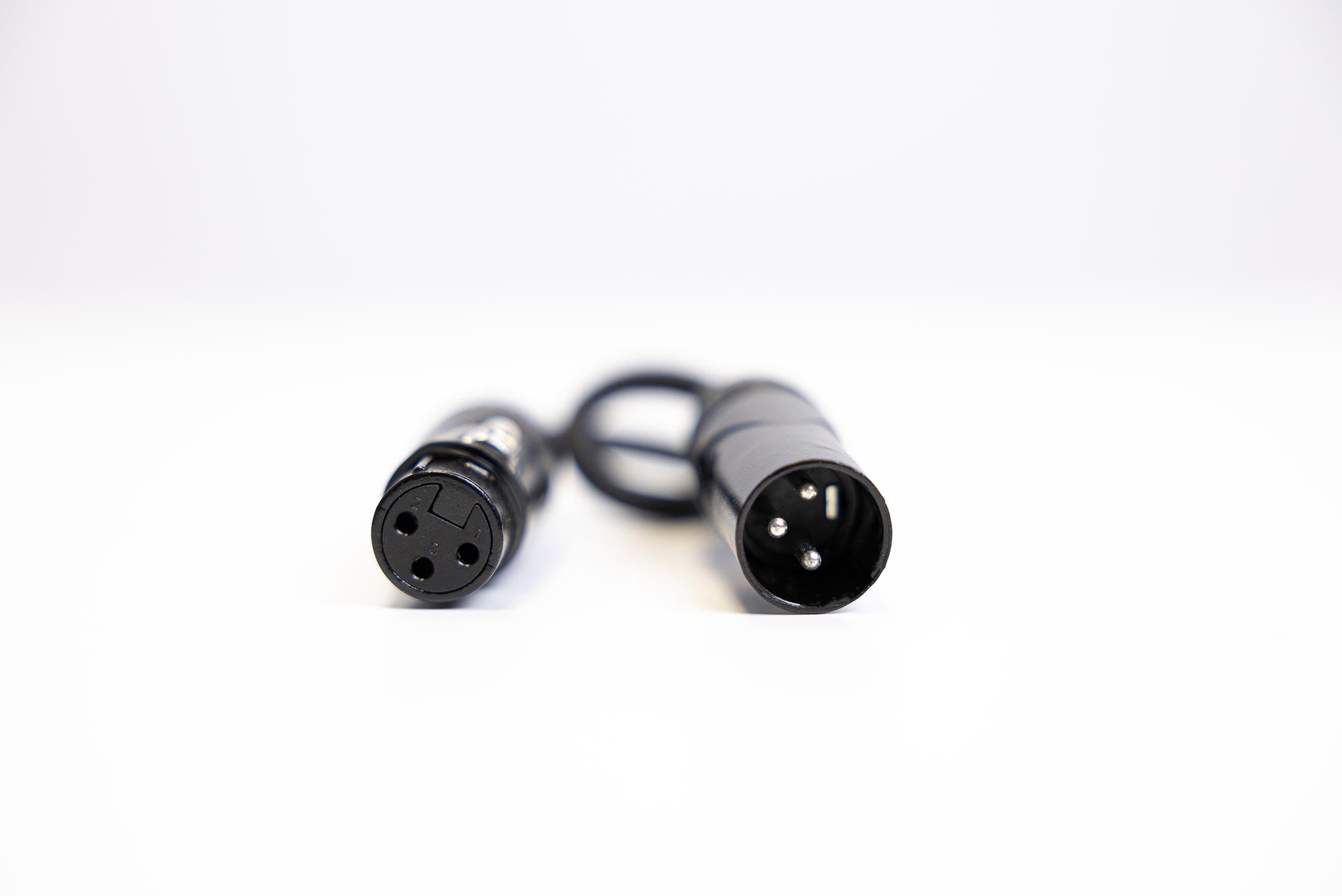 Audibax Cable Adaptador DMX XLR 3 Pines Hembra a XLR 3 Pines Macho 20 centímetros DMX XLR 3 Pines Hembra a XLR 3 Pines Macho