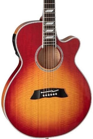 Takamine Thineline TSP178 FX Arched Guitarra Electroacústica GUITARRA ACÚSTICA THINLINE TSP178 FX ARCHED CUTAWA