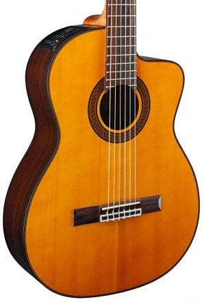 TAKAMINE GC5CE-NAT Guitarra Clásica Electrificada Cutaway GC5CE-NAT