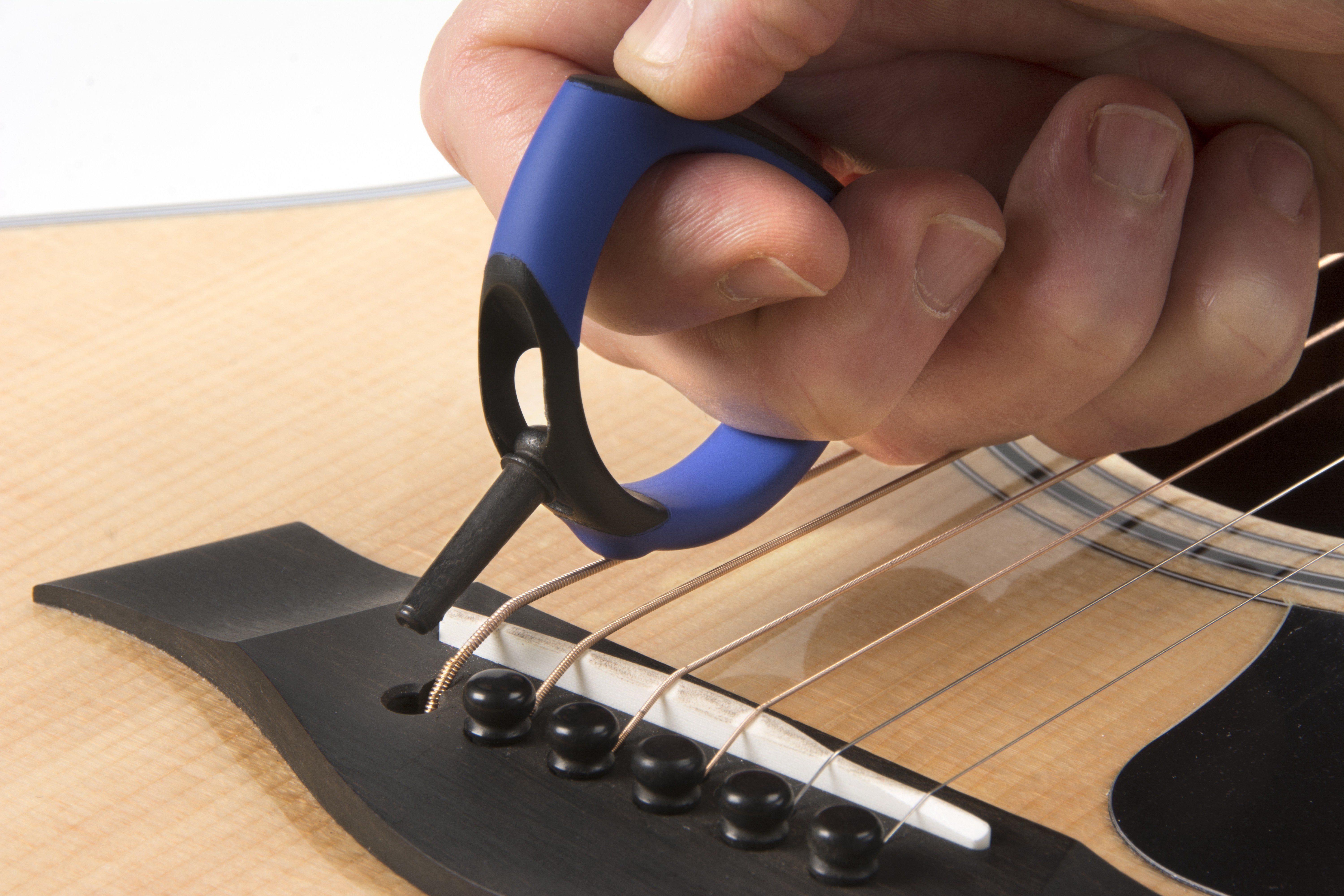 MusicNomad Grip Puller MN219