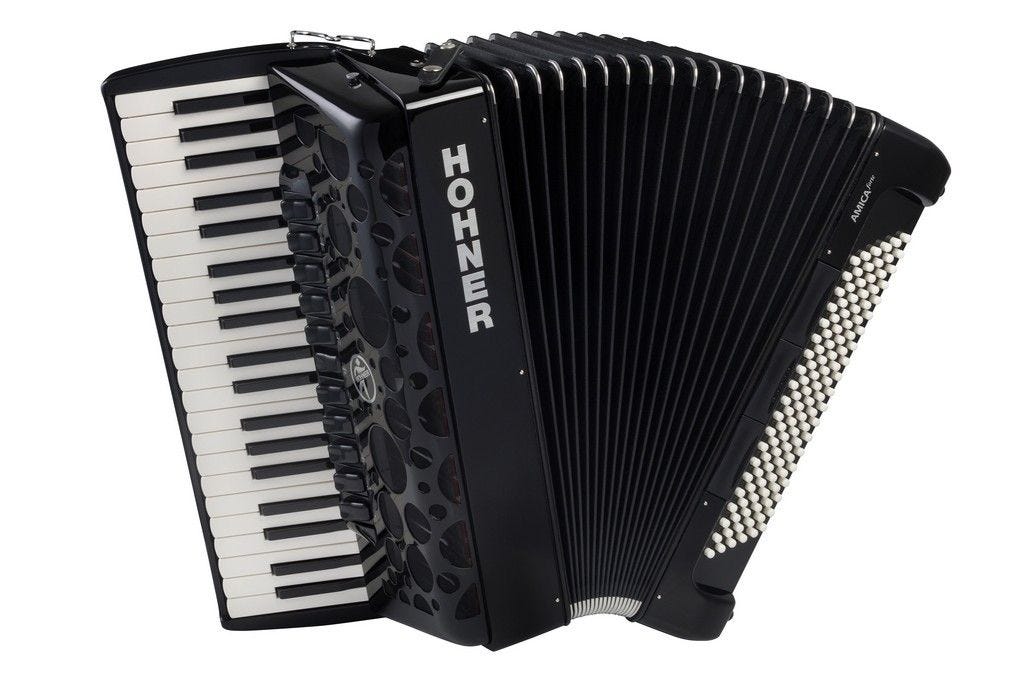 Hohner Amica IV 120 Negro Acordeón Amica IV 120 Negro