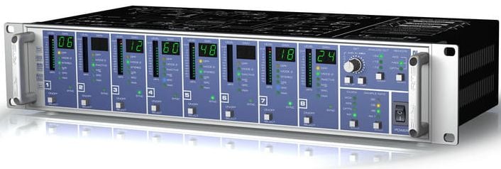 RME DMC-842 Interfaz de 8 canales AES42 y controlador para micrófonos digitales DMC-842