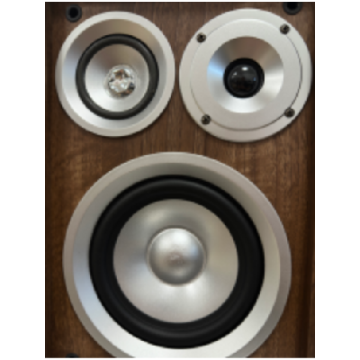 Wiibo Vintage 6 Nogal Altavoces Estantería 3 Vías 100W Pareja ( DEFECTO ESTETICO ) TWETTER HUNDIDO Vintage 6 Nogal