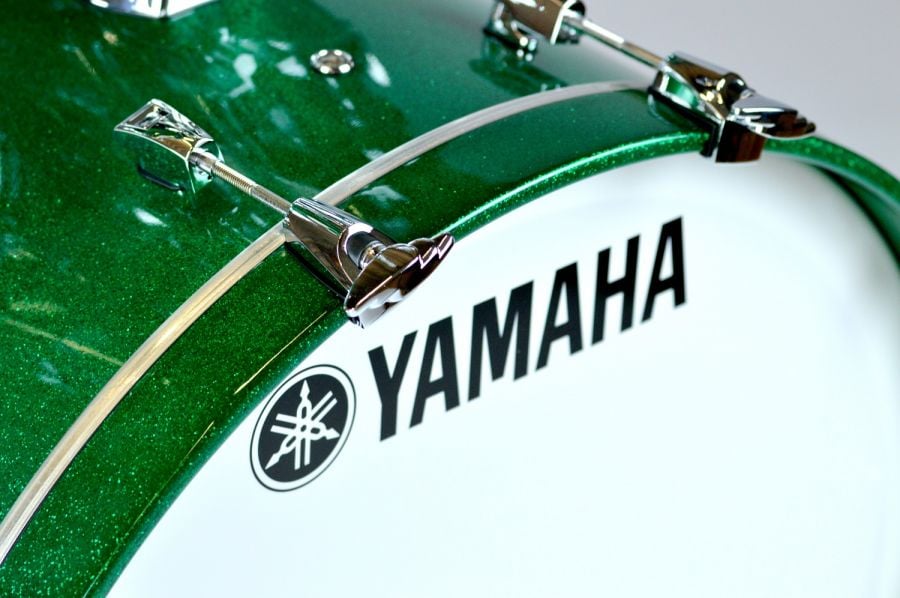 Yamaha AMB2216 JGS Absolute Hybrid Maple Jade Green Sparkle Bombo para Batería AMB2216-JGS