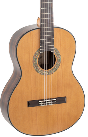 Admira A4 Serie Artesanía Guitarra Clásica A4 Serie Artesanía