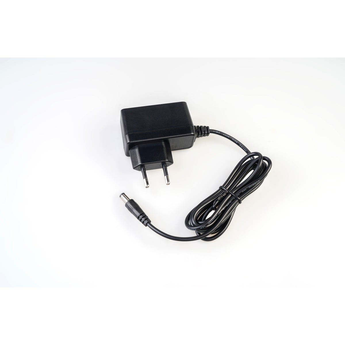 Soundsation Fuente de alimentación regulada PSU-10 para pedales de efectos PSU-10
