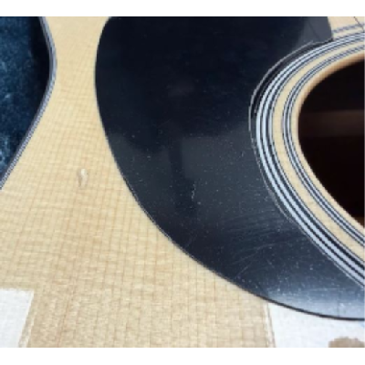Martin D12E Guitarra Electroacústica con Funda ( DEFECTO ESTETICO ) Golpe junto al golpeador D12E