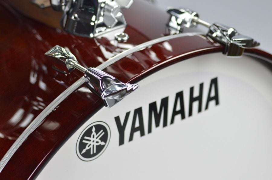 Yamaha AMB2214 WLN Absolute Hybrid Maple Classic Walnut Bombo para Batería AMB2214-WLN