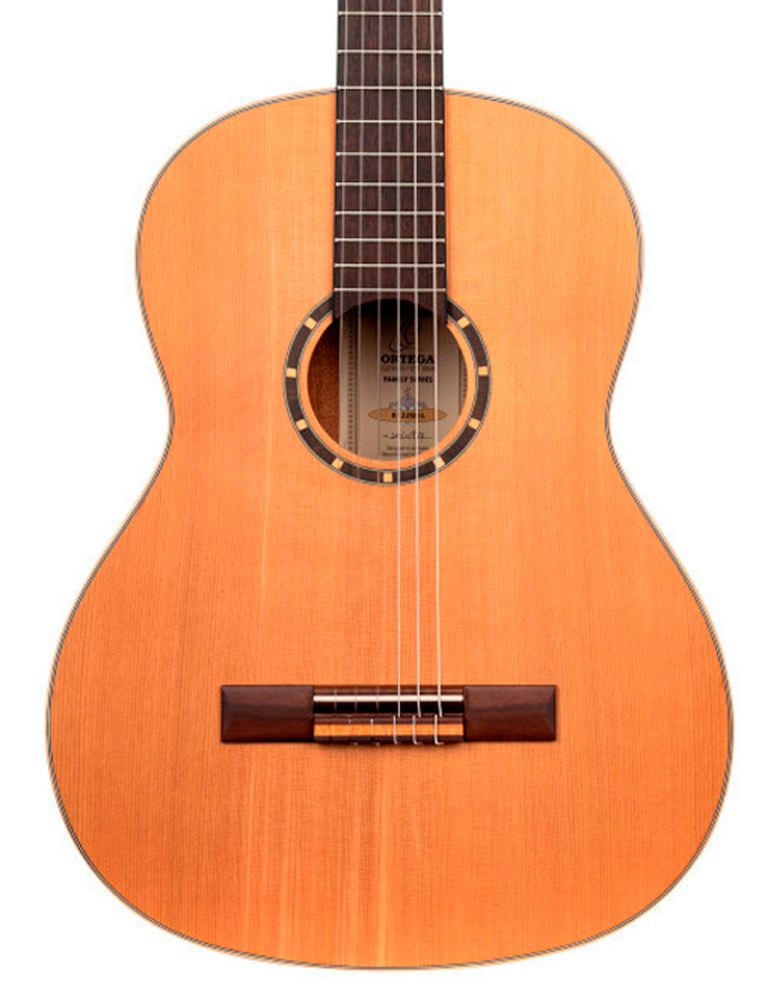 Ortega R122SN-L. Guitarra Clásica para Zurdos + Funda R122SN-L