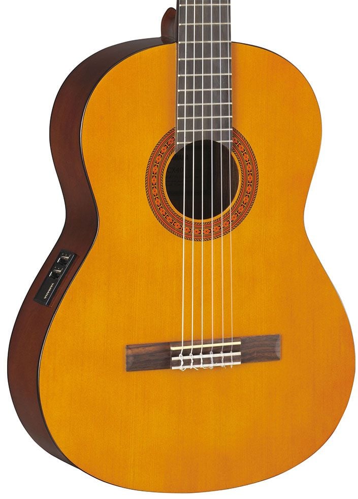 YAMAHA CX-40II Guitarra Clásica Electrificada CX 40 ll