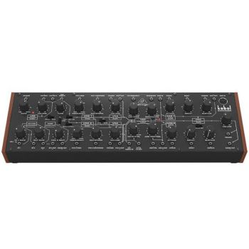 Behringer kobol expander sintetizador analógico