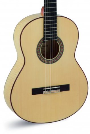 Admira Guitarra Clásica F4 Electrificada Serie Flamenco Artesanía ADMF4EF