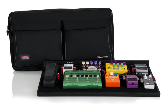 Gator GPT-PRO Pedalboard 30"x16" con Bolsa a Medida de Nylon GPT-PRO
