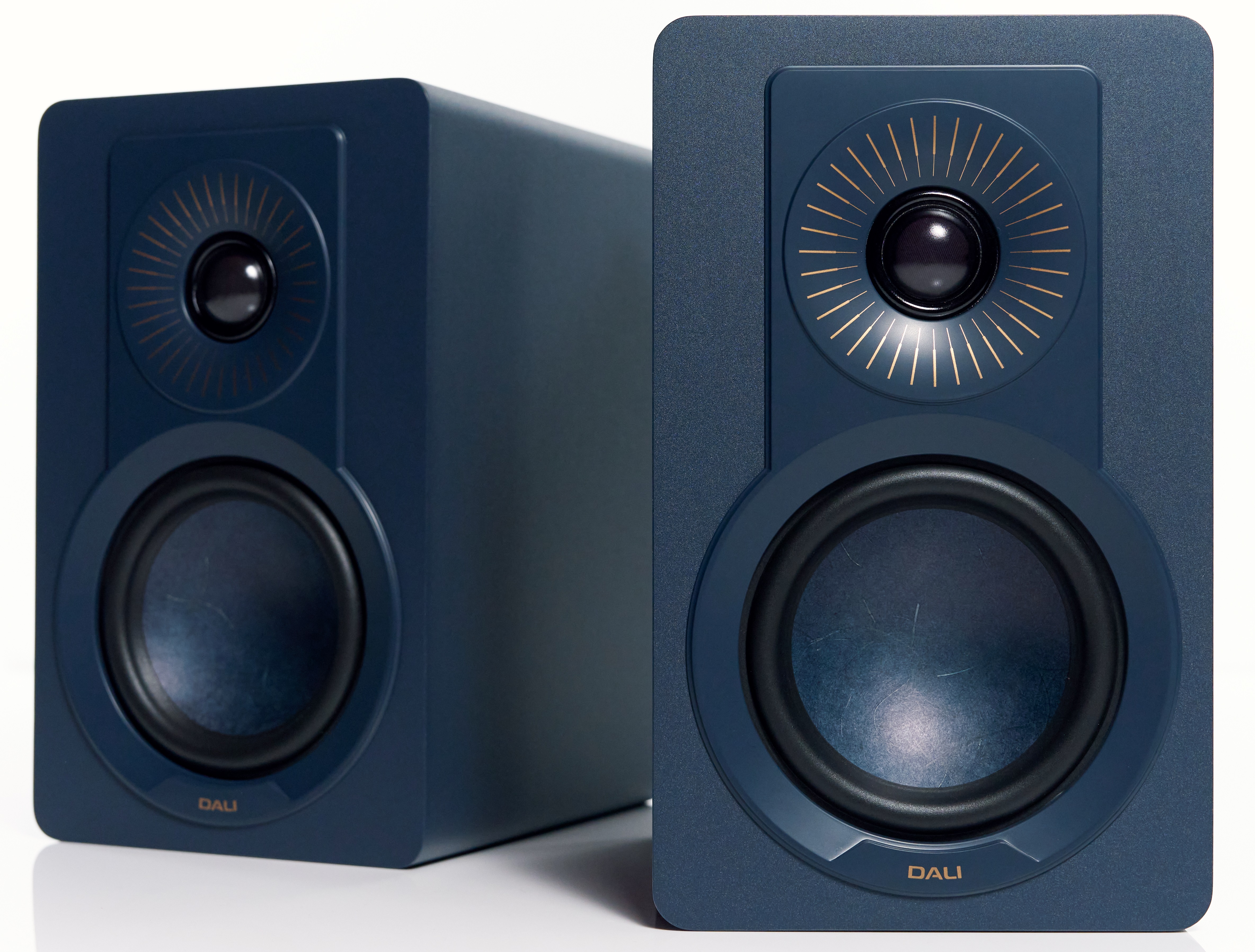 DALI Kupid Chilly Blue Altavoces Estantería Kupid Chilly Blue